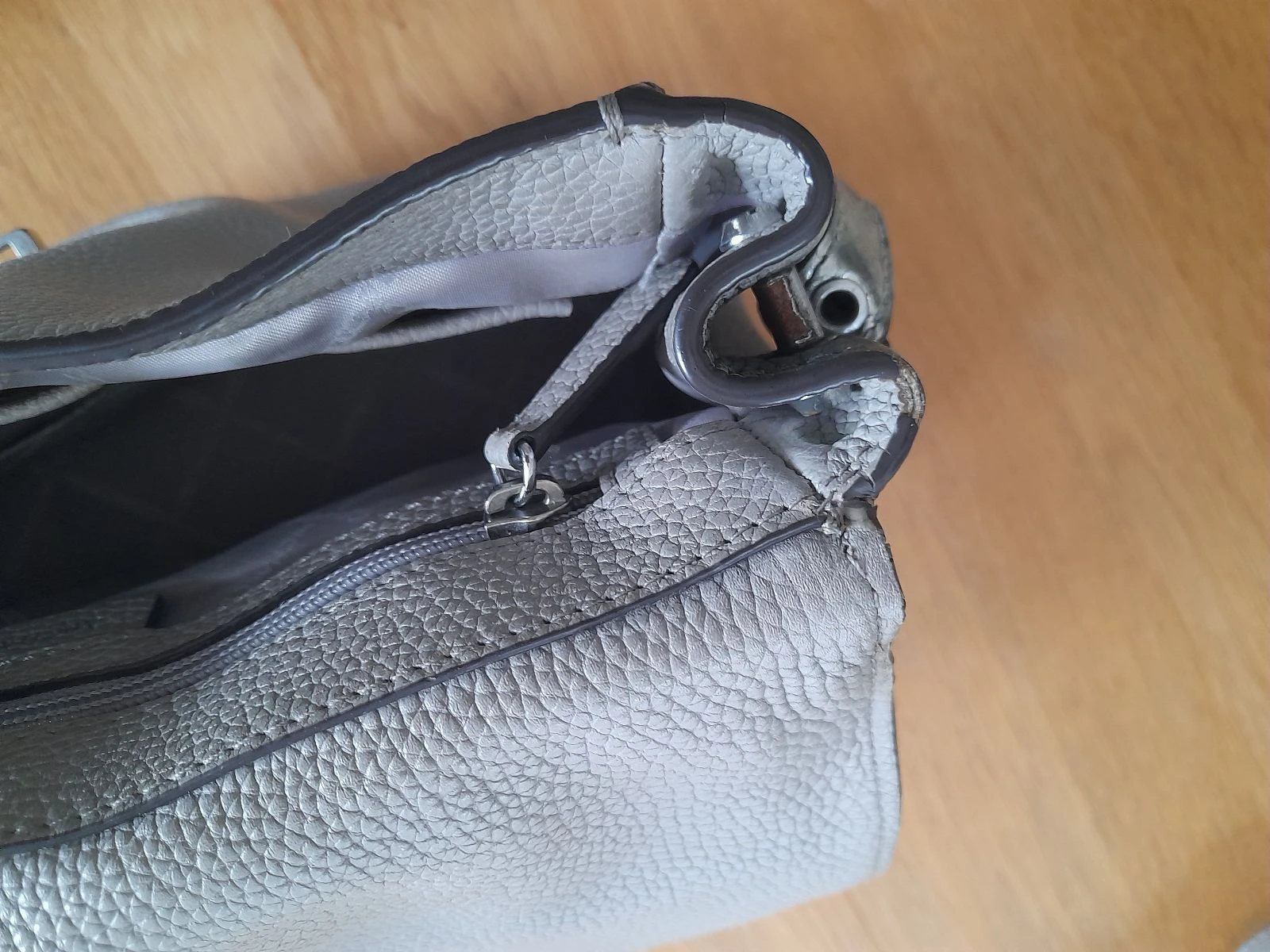 Bolso Michael Kors Bristol en Piel Gris 🩶 – photo 7